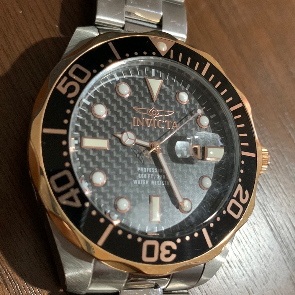 Invicta Men's 12567 Pro Diver Black Carbon Fiber Dial Stainless Steel Watch